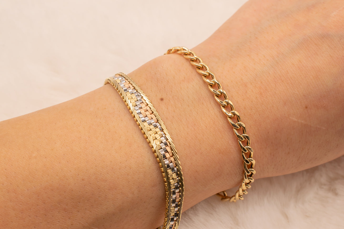 Vintage 14k Yellow Gold Curb Chain Curb Link Bracelet 7 Inches