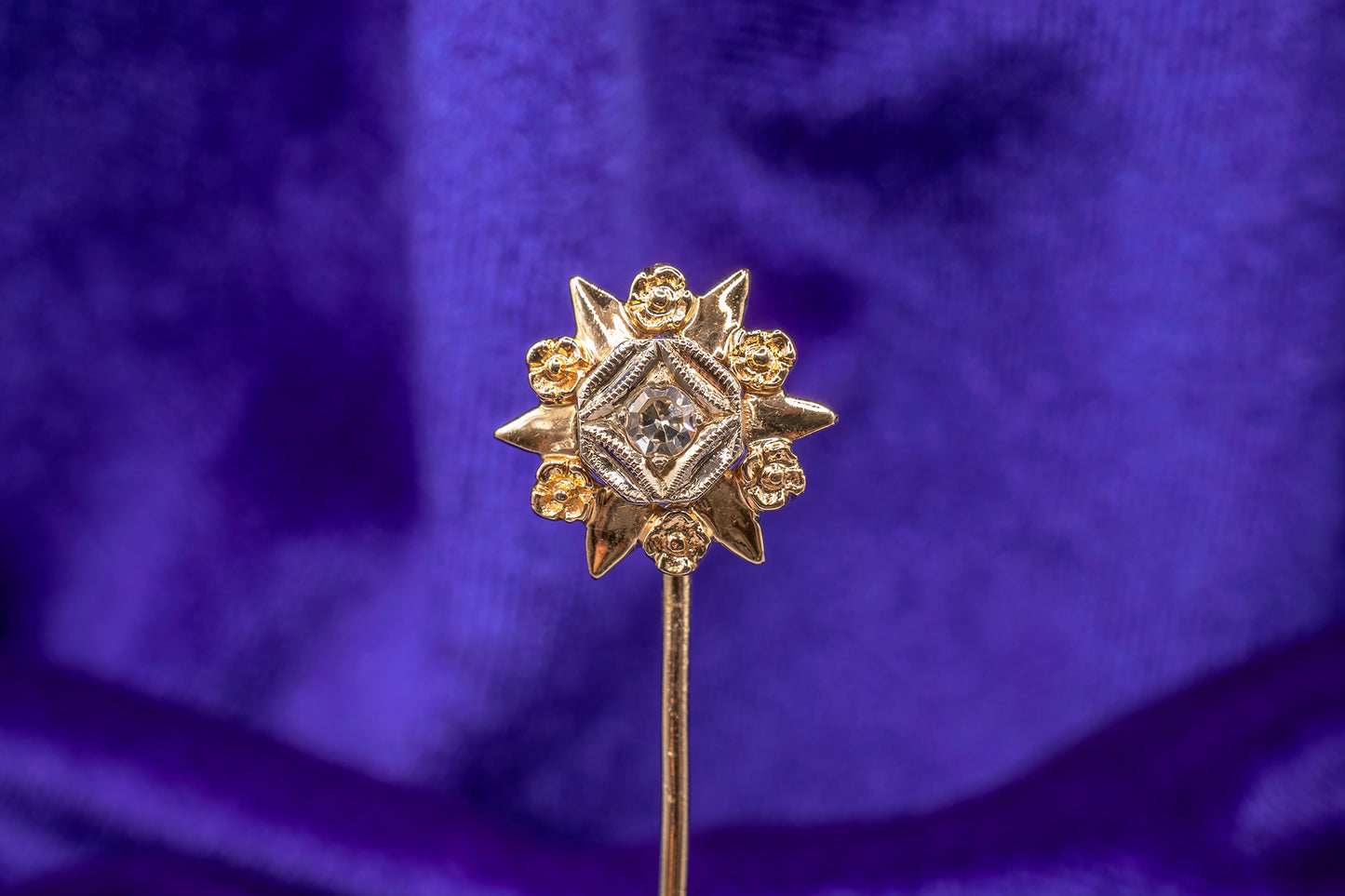 Vintage 14k Yellow Gold Unisex Floral and Milgrain Detail Diamond Stick Pin 2 1/5 Inches Long